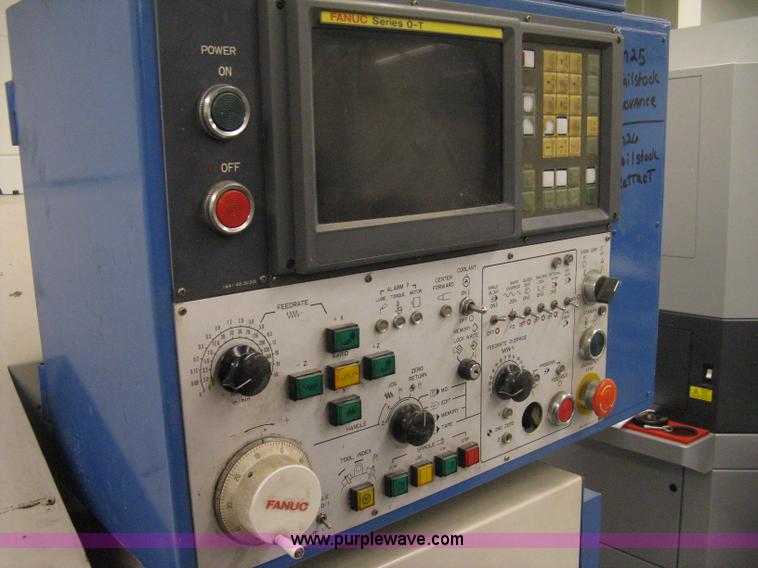 image for item 8094 1990 Kia Machine Tool KT20S industrial lathe