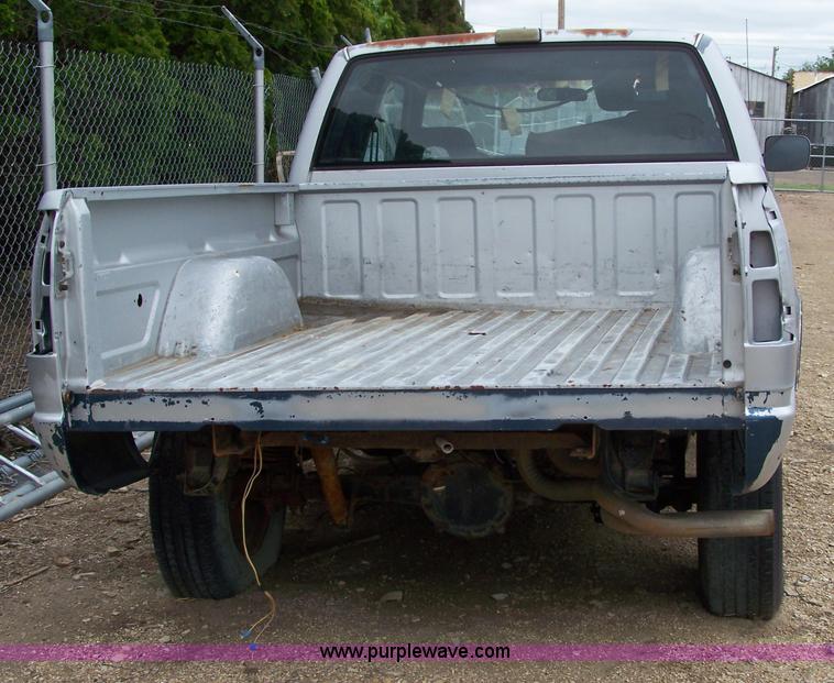 image for item 9293 1992 Chevrolet Z-71 K1500 extended cab pickup truck