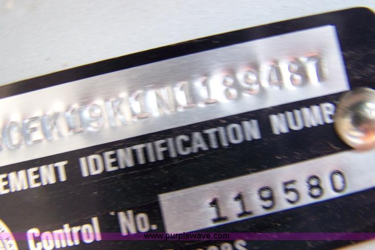 image for item 9293 1992 Chevrolet Z-71 K1500 extended cab pickup truck