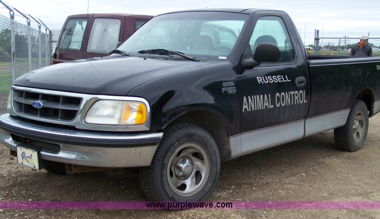 image for item 9295 1997 Ford F150 pickup truck