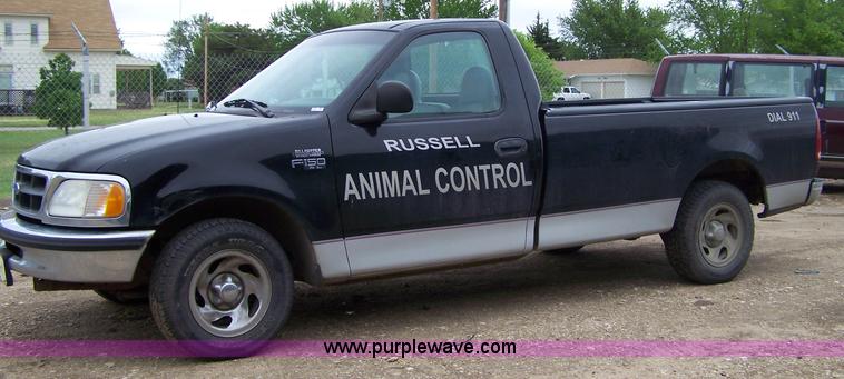 image for item 9295 1997 Ford F150 pickup truck