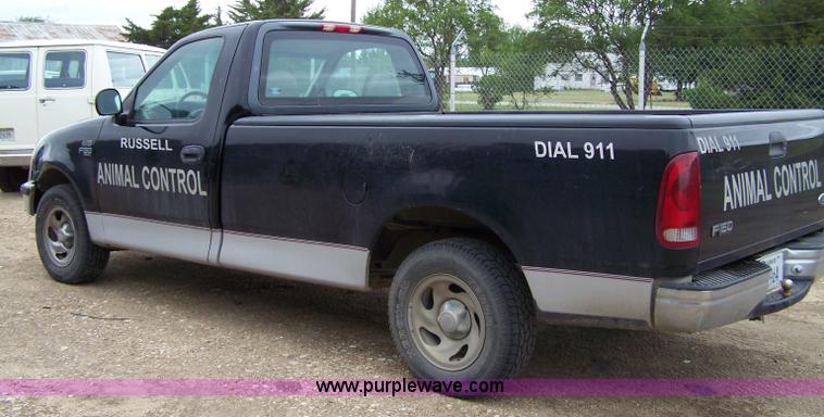 image for item 9295 1997 Ford F150 pickup truck