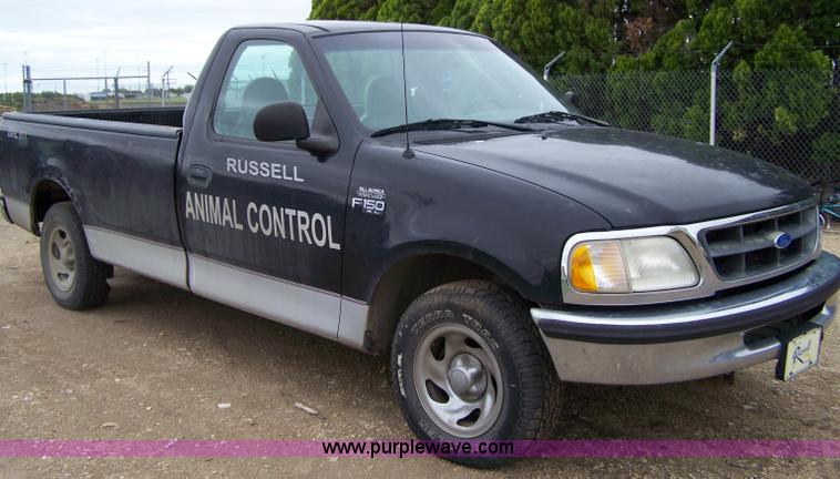 image for item 9295 1997 Ford F150 pickup truck