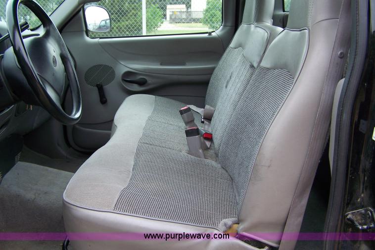 image for item 9295 1997 Ford F150 pickup truck