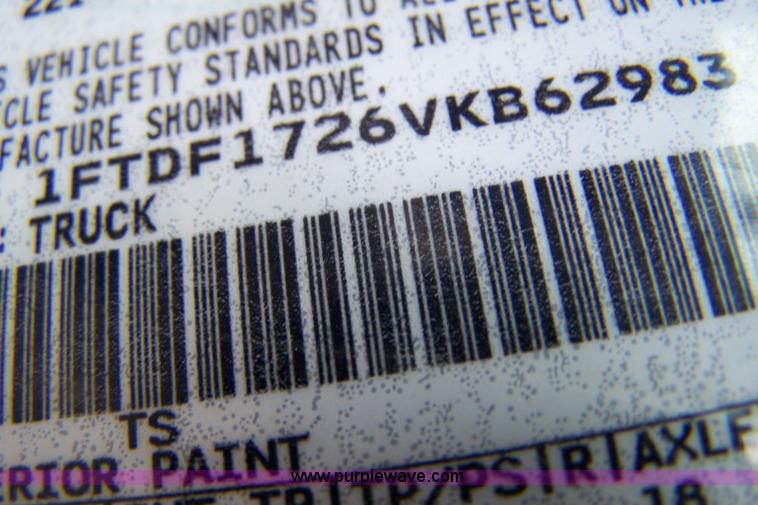 image for item 9295 1997 Ford F150 pickup truck