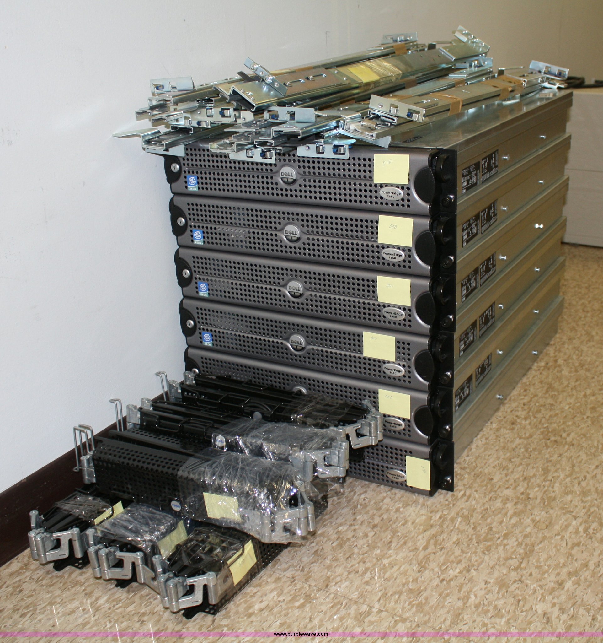 (6) Dell servers in Lawrence, KS Item 5056 sold Purple Wave