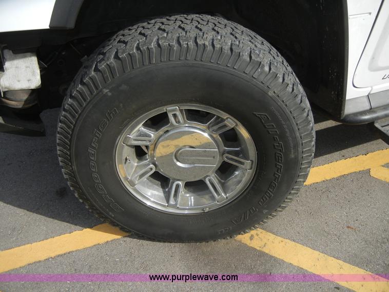 image for item 2046 2003 Hummer H2 31' Diamond Craftsmen Edition Limousine