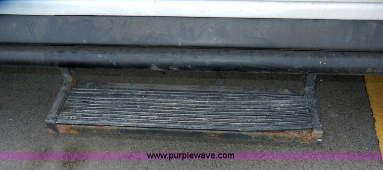 image for item 2046 2003 Hummer H2 31' Diamond Craftsmen Edition Limousine