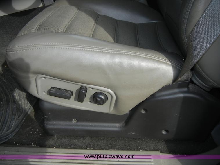 image for item 2046 2003 Hummer H2 31' Diamond Craftsmen Edition Limousine