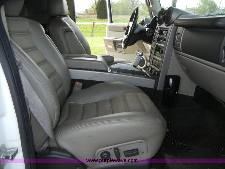 image for item 2046 2003 Hummer H2 31' Diamond Craftsmen Edition Limousine