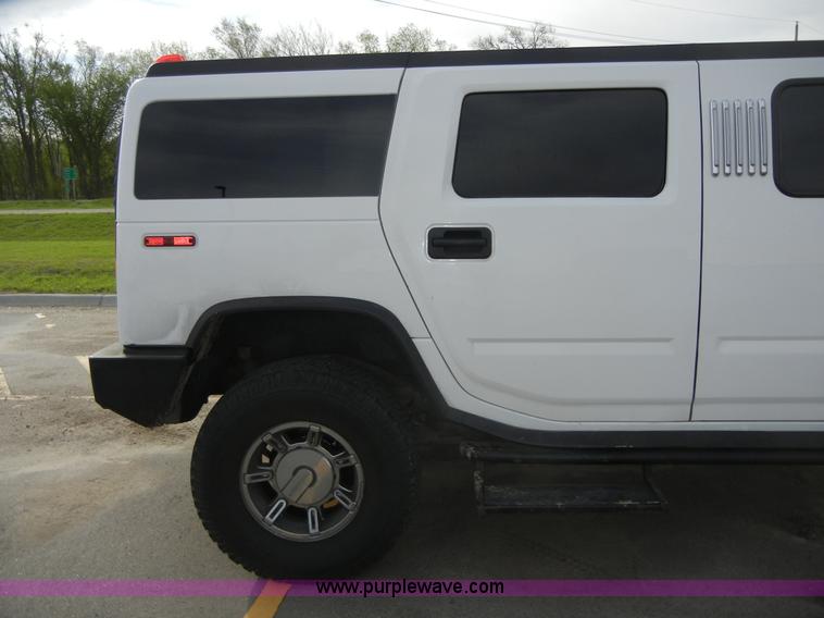 image for item 2046 2003 Hummer H2 31' Diamond Craftsmen Edition Limousine