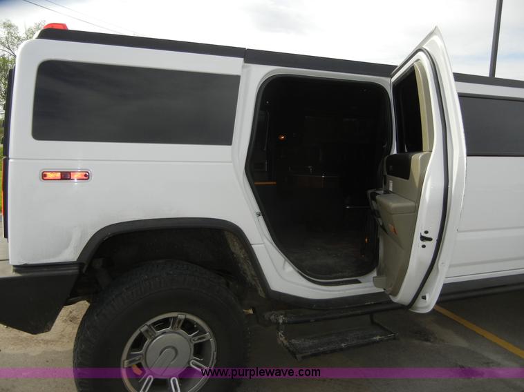 image for item 2046 2003 Hummer H2 31' Diamond Craftsmen Edition Limousine