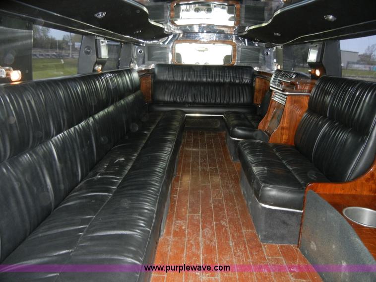 image for item 2046 2003 Hummer H2 31' Diamond Craftsmen Edition Limousine