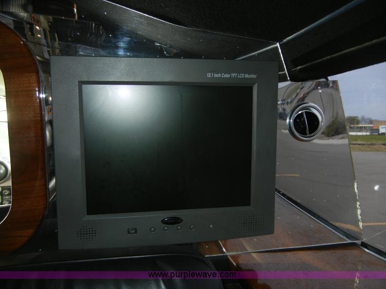 image for item 2046 2003 Hummer H2 31' Diamond Craftsmen Edition Limousine