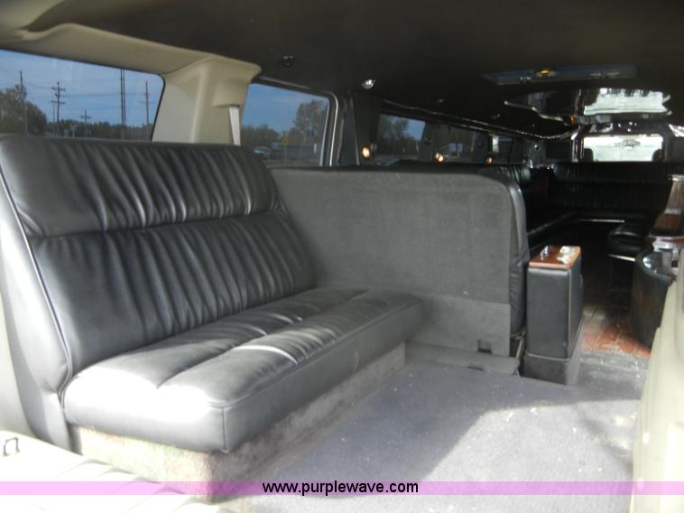 image for item 2046 2003 Hummer H2 31' Diamond Craftsmen Edition Limousine