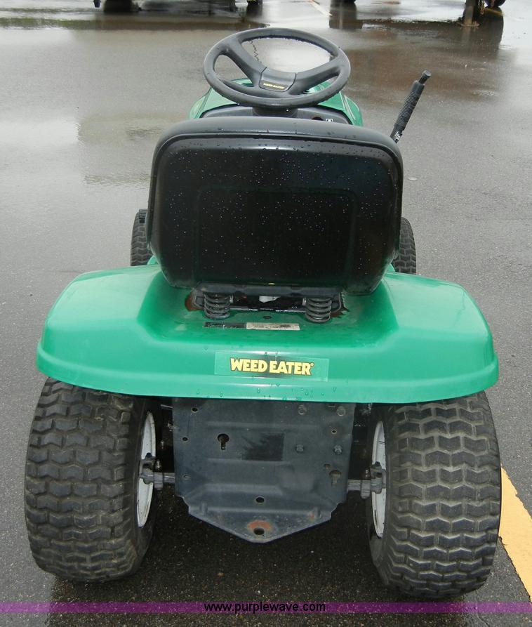 image for item 2270 Weed Eater Poulan riding lawn mower