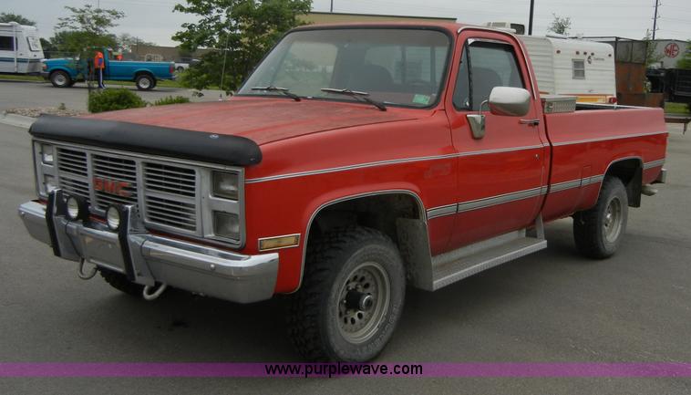 image for item 2361 1984 GMC K1500 High Sierra pickup truck