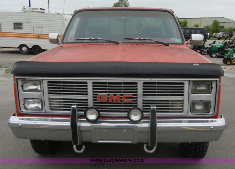 image for item 2361 1984 GMC K1500 High Sierra pickup truck