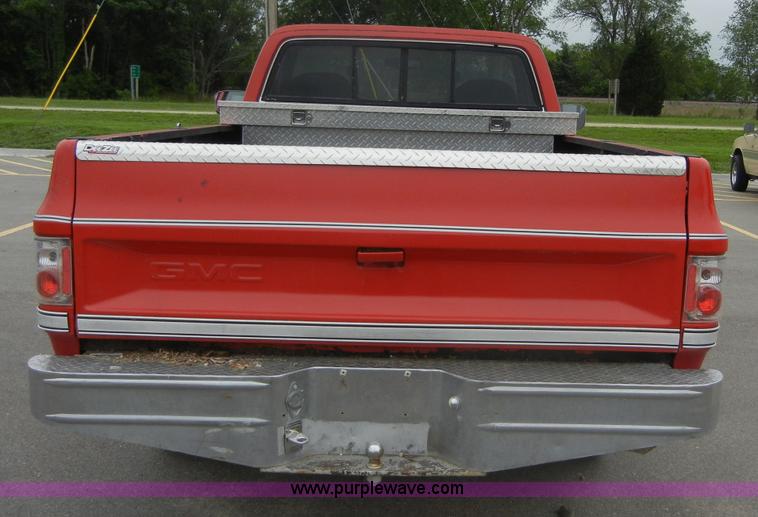 image for item 2361 1984 GMC K1500 High Sierra pickup truck