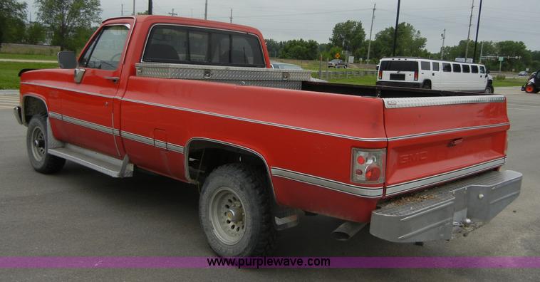 image for item 2361 1984 GMC K1500 High Sierra pickup truck