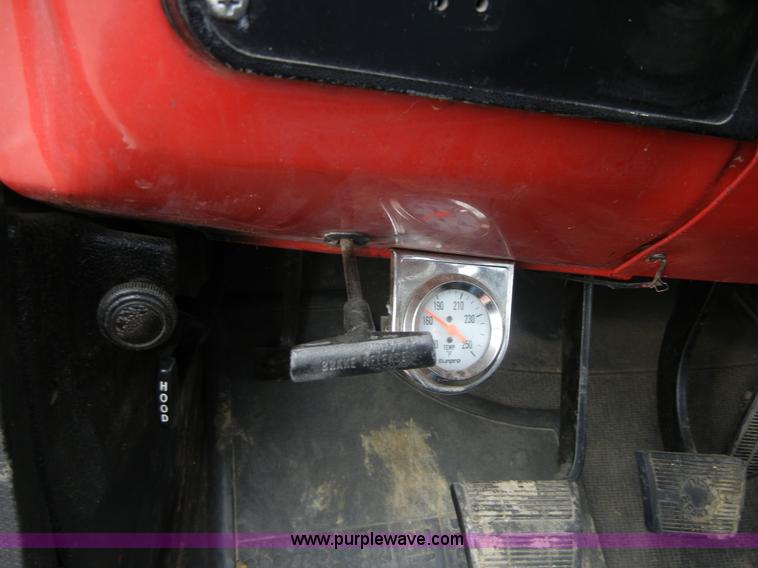 image for item 2361 1984 GMC K1500 High Sierra pickup truck