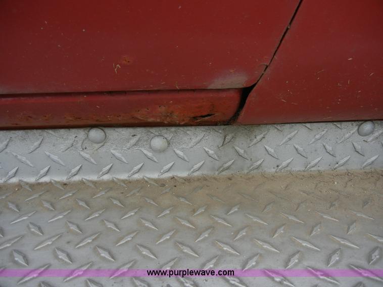 image for item 2361 1984 GMC K1500 High Sierra pickup truck