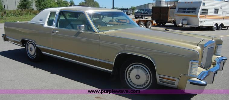 image for item 2363 1979 Lincoln Continental
