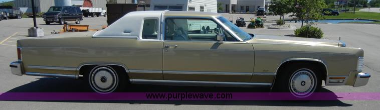 image for item 2363 1979 Lincoln Continental