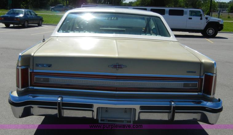 image for item 2363 1979 Lincoln Continental