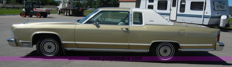 image for item 2363 1979 Lincoln Continental
