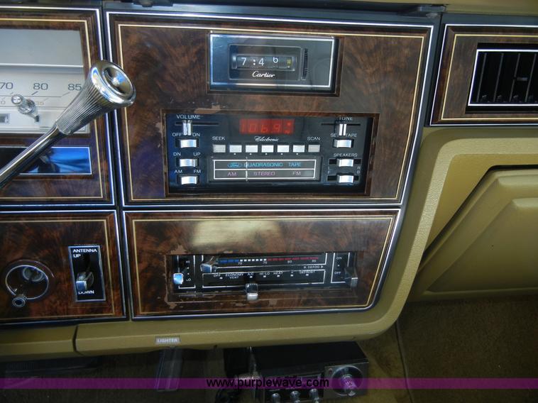 image for item 2363 1979 Lincoln Continental