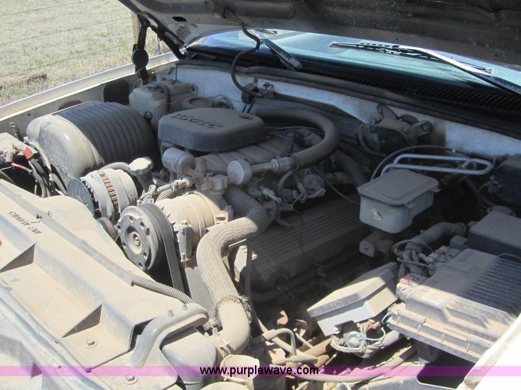 image for item 3057 1996 Chevrolet K3500 crew cab pickup truck