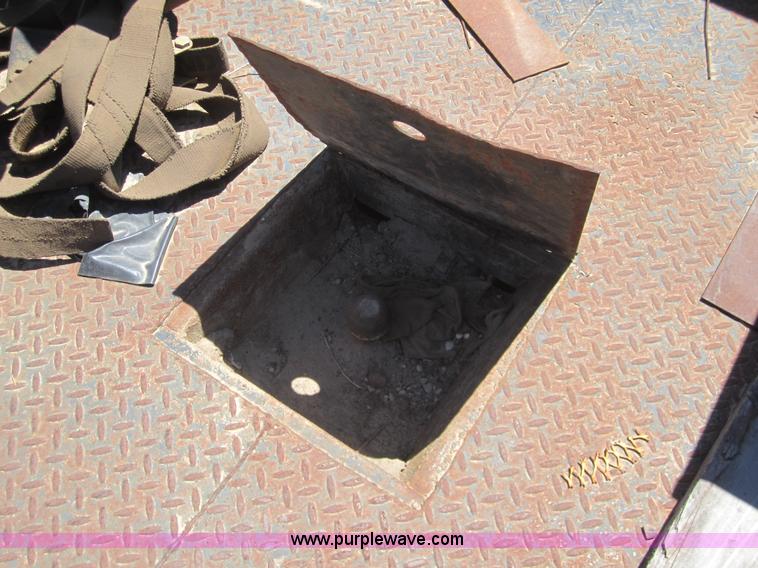 image for item 3057 1996 Chevrolet K3500 crew cab pickup truck