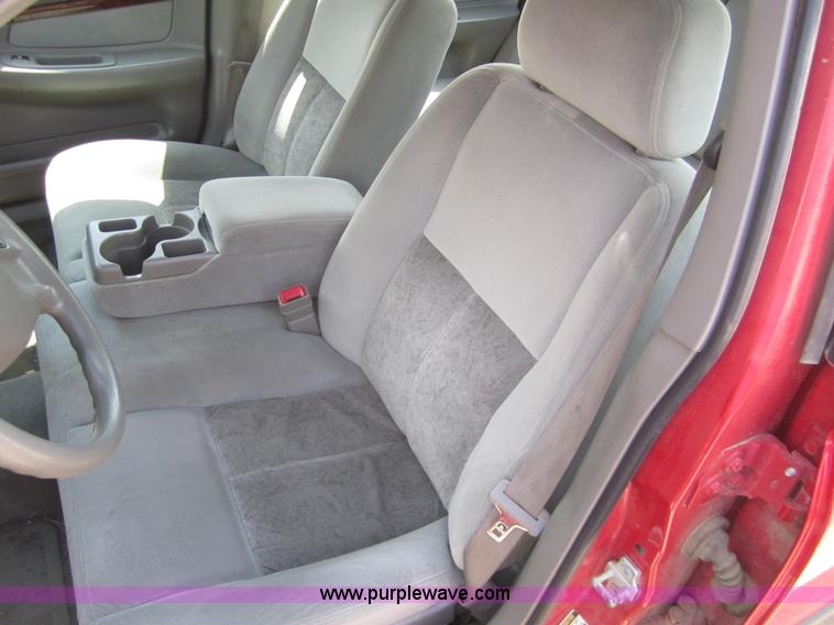 image for item 3067 2004 Chevrolet Impala