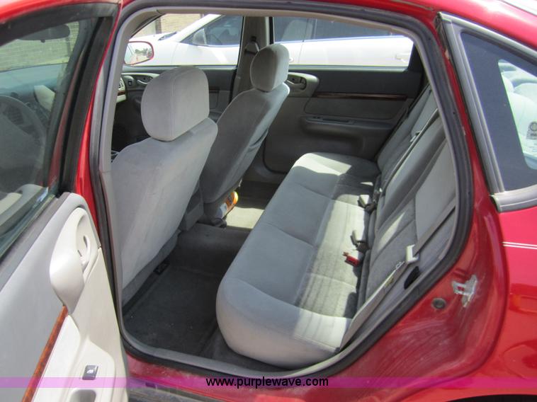 image for item 3067 2004 Chevrolet Impala