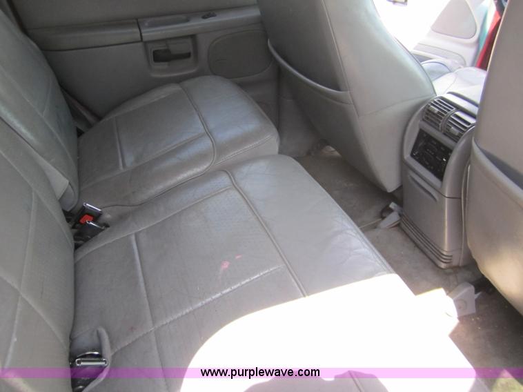image for item 3069 1997 Mercury Mountaineer SUV