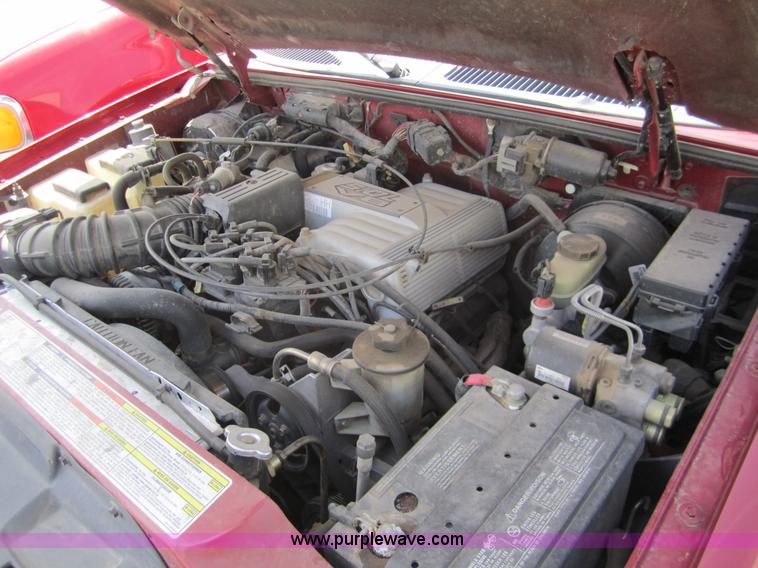 image for item 3069 1997 Mercury Mountaineer SUV