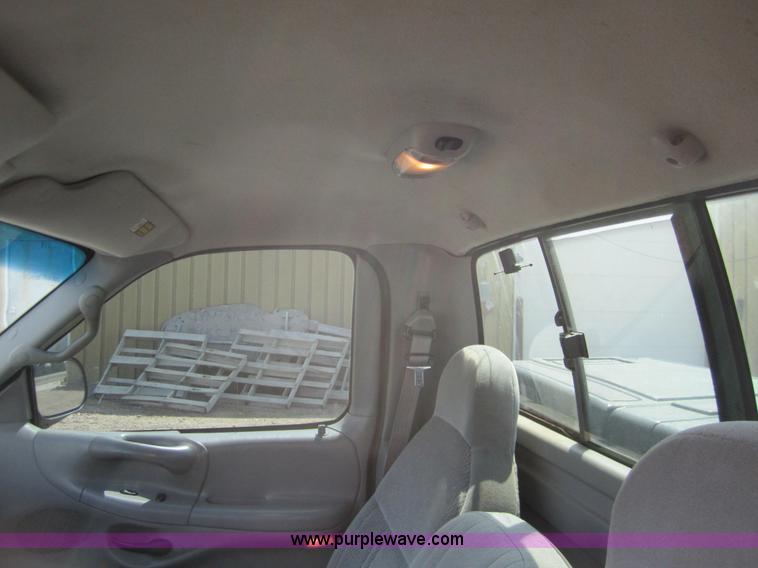 image for item 3070 1997 Ford F150 pickup truck