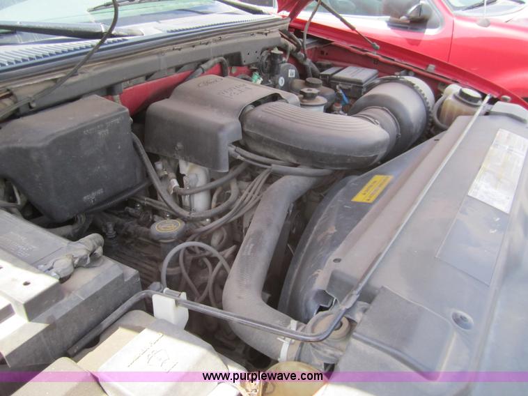 image for item 3070 1997 Ford F150 pickup truck