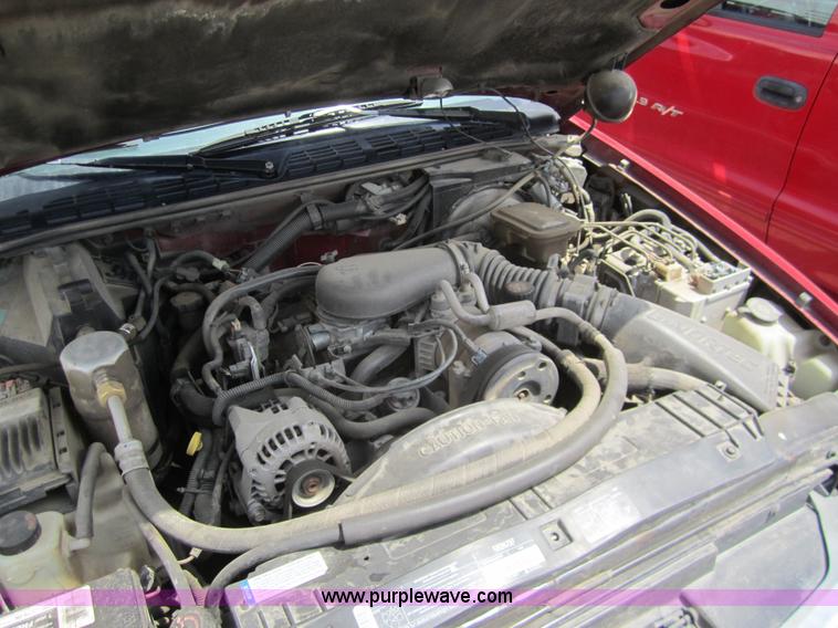 image for item 3072 1996 Chevrolet Blazer SUV