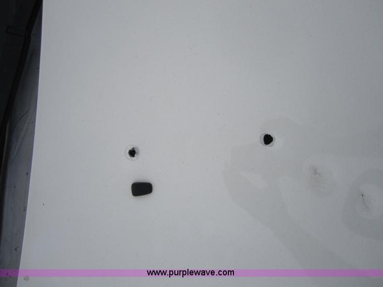 image for item 3738 2004 Chrysler Pacifica SUV