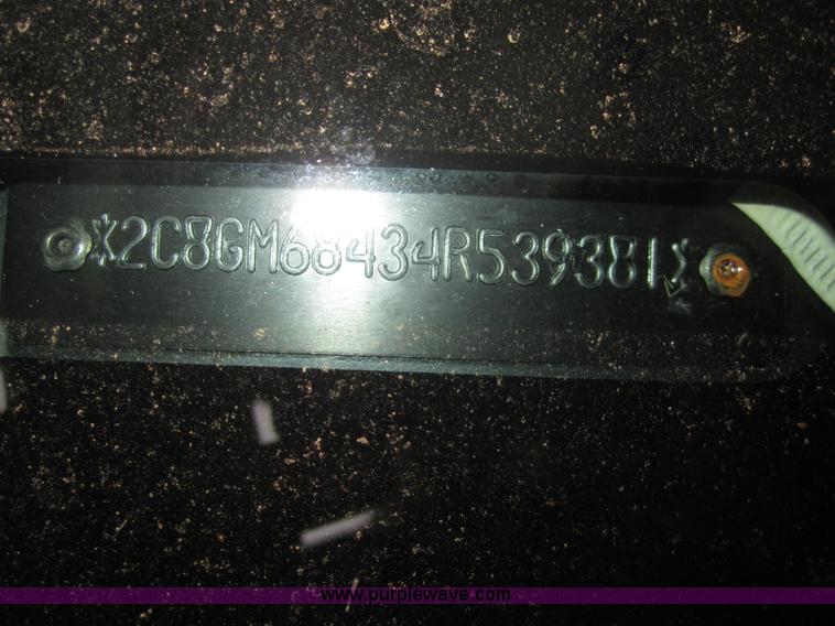 image for item 3738 2004 Chrysler Pacifica SUV