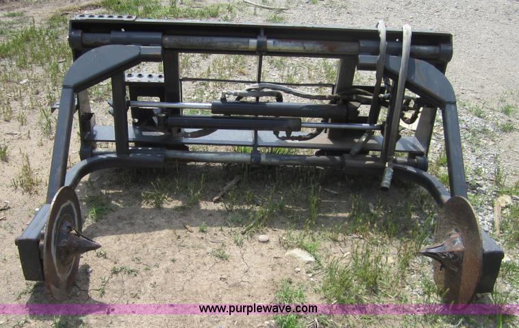 image for item 3764 Bobcat sod layer