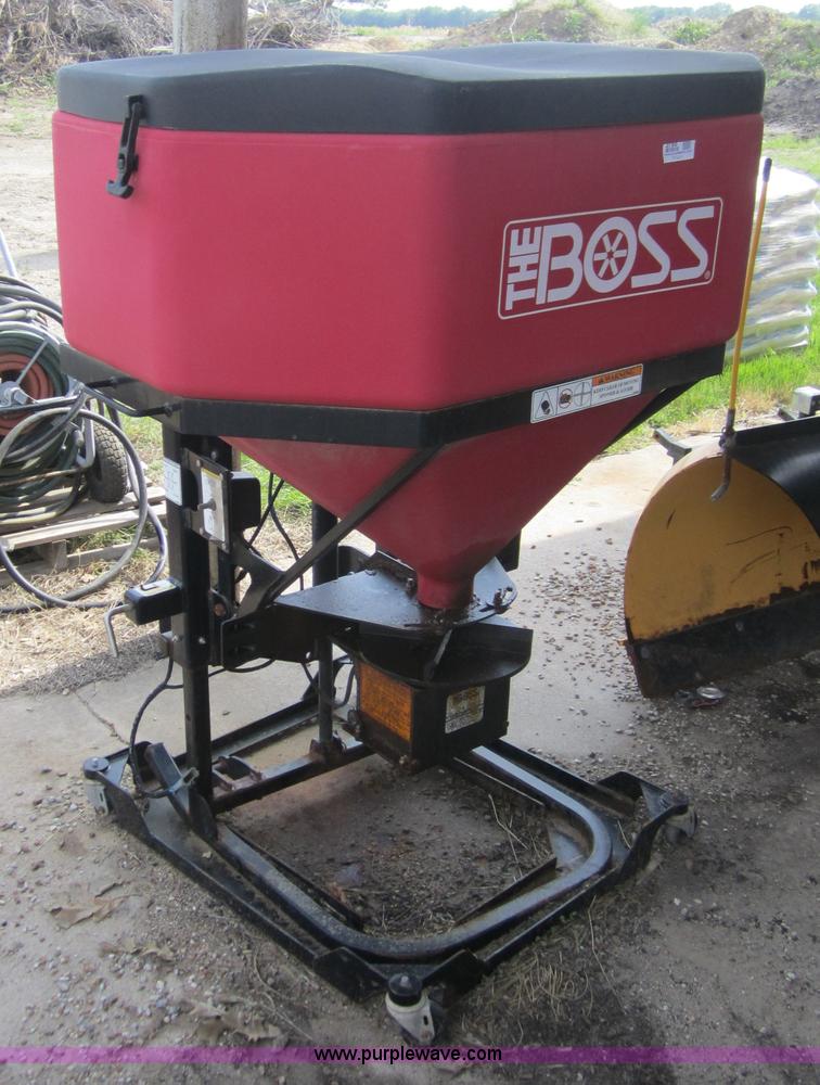 The Boss salt/sand spreader in Sedgwick, KS Item 3768 sold Purple Wave