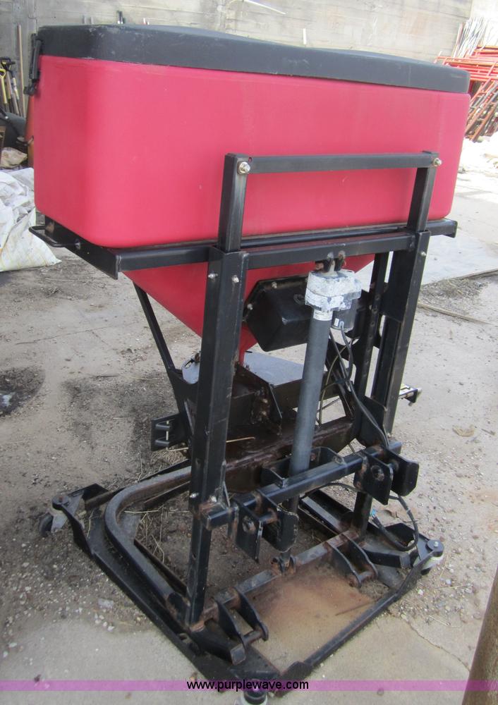 The Boss salt/sand spreader in Sedgwick, KS Item 3768 sold Purple Wave