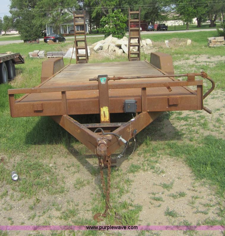 image for item 3769 2000 Trail Load 20' flatbed trailer