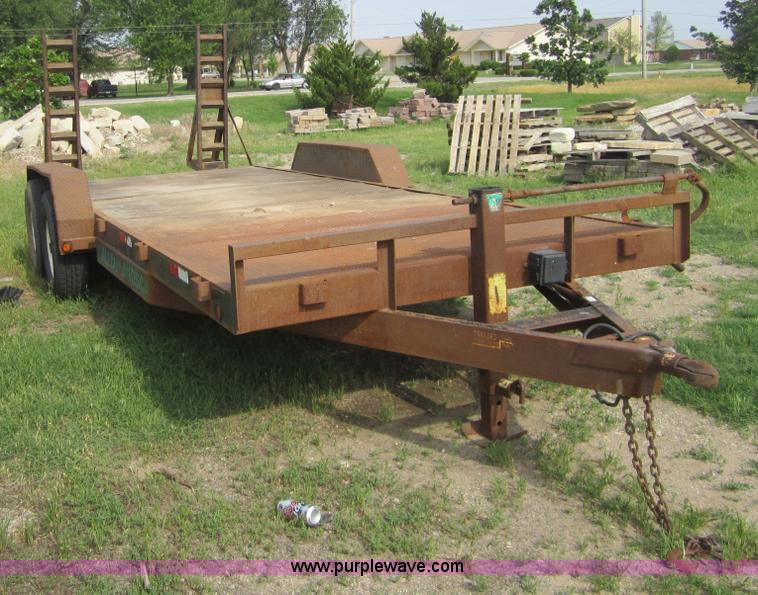 image for item 3769 2000 Trail Load 20' flatbed trailer
