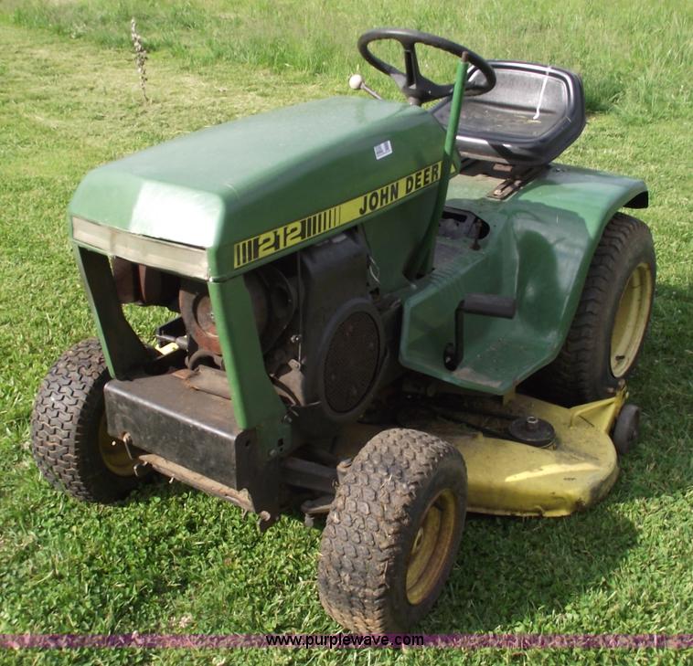 image for item 5556 John Deere 212 lawn mower