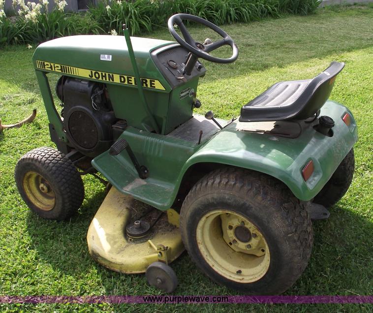 image for item 5556 John Deere 212 lawn mower