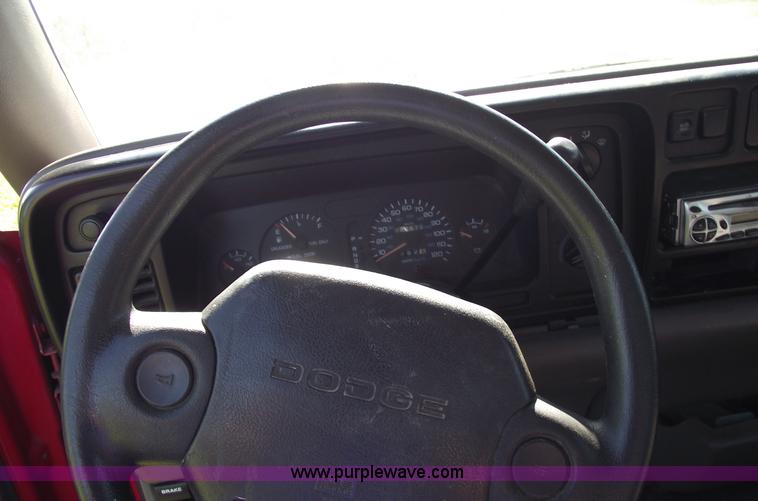 image for item 5584 1996 Dodge Ram 2500 pickup truck